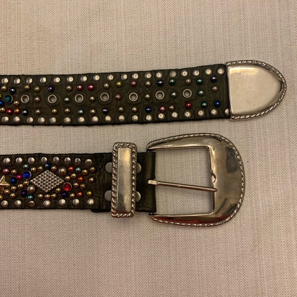 Sandcastle Original Studded Leather Belt - Picture 9 of 11